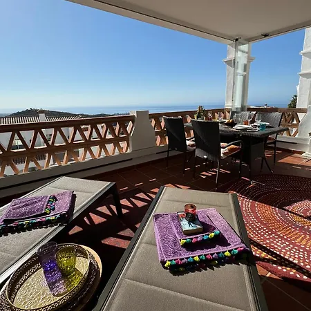 Apartment Pool Calahonda 2 With Sea View - Happy